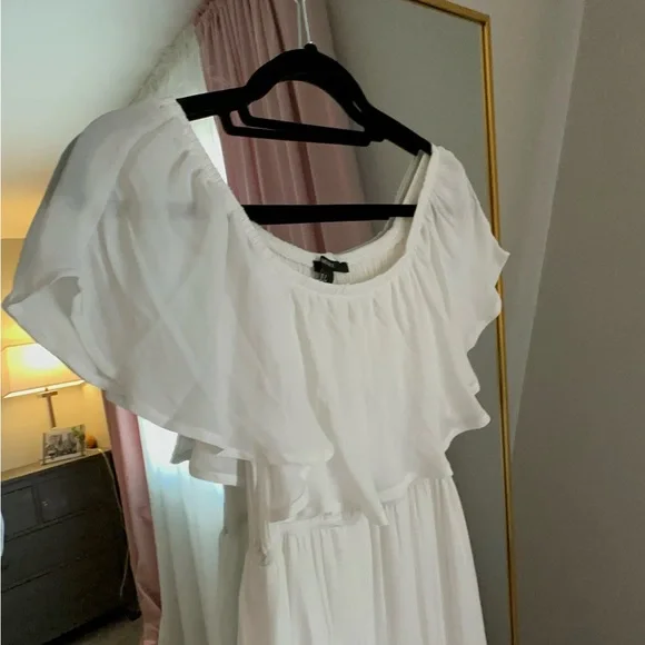 Forever21 White Maxi Dress - Picture 4 of 7